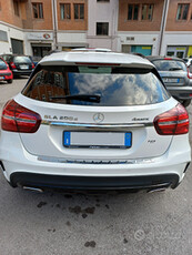 MERCEDES GLA D AUTOMATIC 4matic