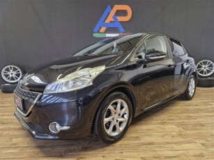 Peugeot 208 VTi 82 CV 5 porte Allure usato