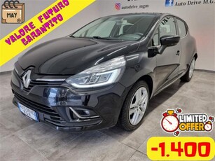 Renault Clio TCe 12V 90 CV 5 porte Moschino Intens usato