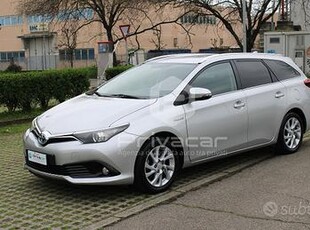 TOYOTA Auris Touring Sports 1.8 Hybrid Active