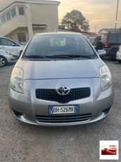 Toyota Yaris 1.3 5 porte M-MT Sol usato