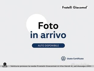 Volkswagen Golf 2.0 tdi life 150cv dsg