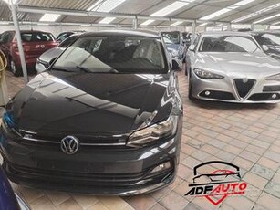 Volkswagen Polo 1.0 TSI 5p. R-LINE 40.000 KM