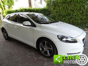 Volvo V40 D2 Momentum N1 usato