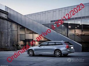 VOLVO V90 B4 (d) automatico Plus Bright