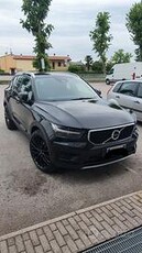 Volvo xc40 (2017-->) - 2019