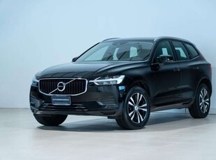 Volvo XC60 B4 AWD Momentum 145 kW