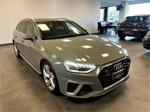 Audi A4 Avant 35 TDI/163 CV S tronic S line edition usato