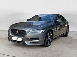 Jaguar XF 3.0 D V6 300 CV aut. R-Sport usato