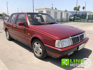 Lancia Thema 2.8