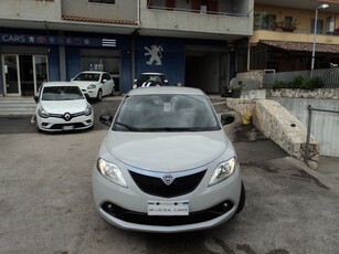 Lancia Ypsilon 1.2 69 CV