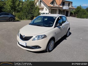 Lancia Ypsilon 1.2 69 CV 5 porte GPL Ecochic Silver usato