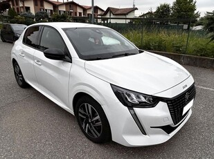 Peugeot 208 PureTech 100