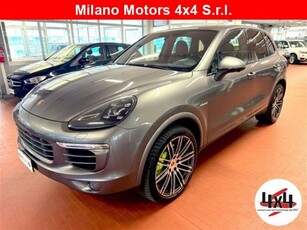 Porsche Cayenne 3.0 S E-Hybrid usato