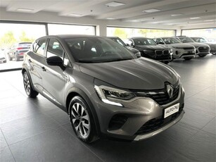 Renault Captur Blue dCi 115 CV EDC Business usato