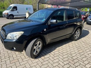 TOYOTA RAV4 3ª serie