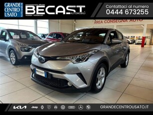 Toyota Toyota C-HR 1.8 Hybrid E-CVT Active usato