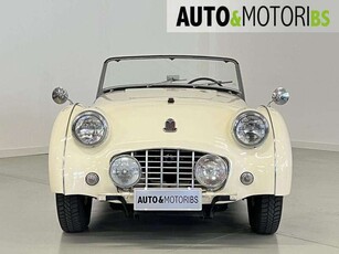 Usato 1957 Triumph TR3 2.0 Benzin 90 CV (49.900 €)