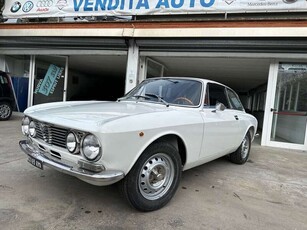Usato 1976 Alfa Romeo GT Junior 1.3 Benzin 90 CV (47.500 €)