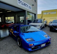 Usato 1998 Lamborghini Diablo 5.7 Benzin 530 CV (999.000 €)