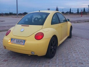 Usato 2000 VW Beetle 1.6 Benzin 102 CV (3.000 €)