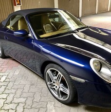 Usato 2001 Porsche 911 Carrera 4 Cabriolet 3.4 Benzin 300 CV (39.000 €)