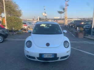 Usato 2001 VW Beetle 1.6 Benzin 102 CV (5.990 €)