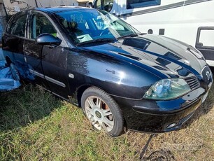 Usato 2003 Seat Ibiza 1.2 Diesel 63 CV (2.500 €)