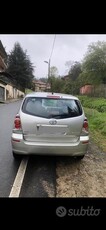 Usato 2005 Toyota Corolla Verso Benzin (5.500 €)