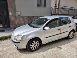 Usato 2005 VW Golf V 1.9 Diesel 105 CV (1.700 €)