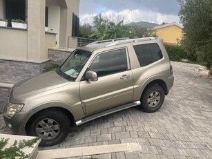 Usato 2006 Mitsubishi Pajero Diesel (13.000 €)