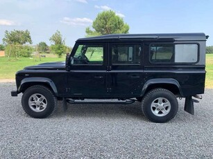 Usato 2009 Land Rover Defender 2.5 Diesel 122 CV (35.000 €)