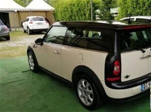 Usato 2009 Mini Cooper Clubman 1.6 Benzin 120 CV (5.600 €)