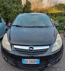 Usato 2009 Opel Corsa 1.2 Benzin 65 CV (1.500 €)