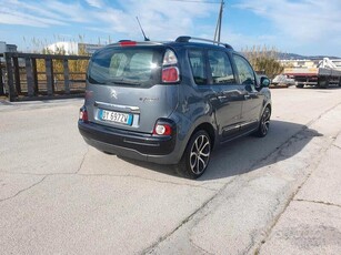 Usato 2010 Citroën C3 Picasso 1.6 Benzin 120 CV (4.500 €)