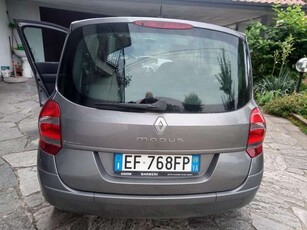 Usato 2010 Renault Grand Modus 1.1 Benzin 101 CV (3.499 €)