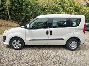 Usato 2011 Fiat Doblò 1.6 Diesel 105 CV (5.200 €)