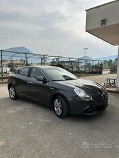 Usato 2012 Alfa Romeo Giulietta 1.4 Benzin 105 CV (6.000 €)