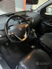 Usato 2013 Lancia Ypsilon 1.2 Diesel 69 CV (7.000 €)