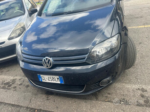 Usato 2013 VW Golf Plus Benzin (5.000 €)