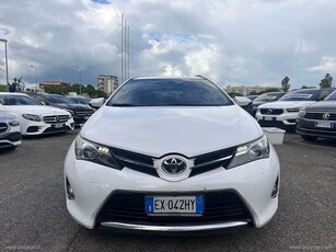 Usato 2014 Toyota Auris 1.4 Diesel 90 CV (10.500 €)