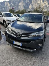 Usato 2015 Toyota RAV4 2.0 Diesel 124 CV (19.500 €)