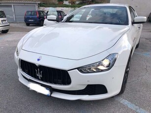 Usato 2016 Maserati Ghibli 3.0 Diesel 275 CV (32.000 €)