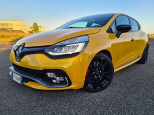 Usato 2017 Renault Clio IV 1.6 Benzin 220 CV (24.000 €)