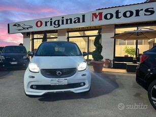 Usato 2017 Smart ForFour 0.9 Benzin 109 CV (20.900 €)