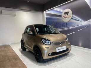 Usato 2017 Smart ForTwo Coupé 1.0 Benzin 71 CV (10.990 €)