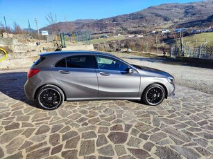 Usato 2018 Mercedes A180 1.5 Diesel 109 CV (21.400 €)