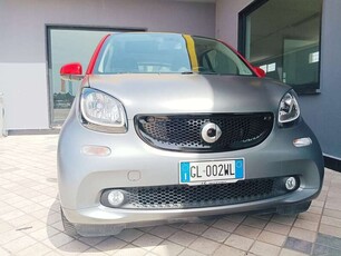 Usato 2018 Smart ForTwo Coupé 1.0 Benzin 71 CV (13.500 €)