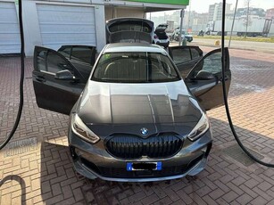 Usato 2019 BMW 118 1.5 Benzin 136 CV (22.000 €)