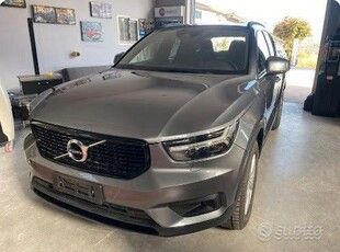 Usato 2019 Volvo XC40 2.0 Diesel 150 CV (28.000 €)